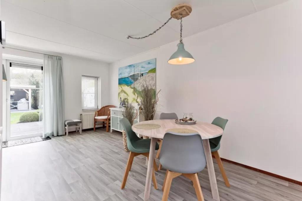 Vakantiehuis Met Luxe Tuin Dichtbij Het Strand 坎珀兰 外观 照片